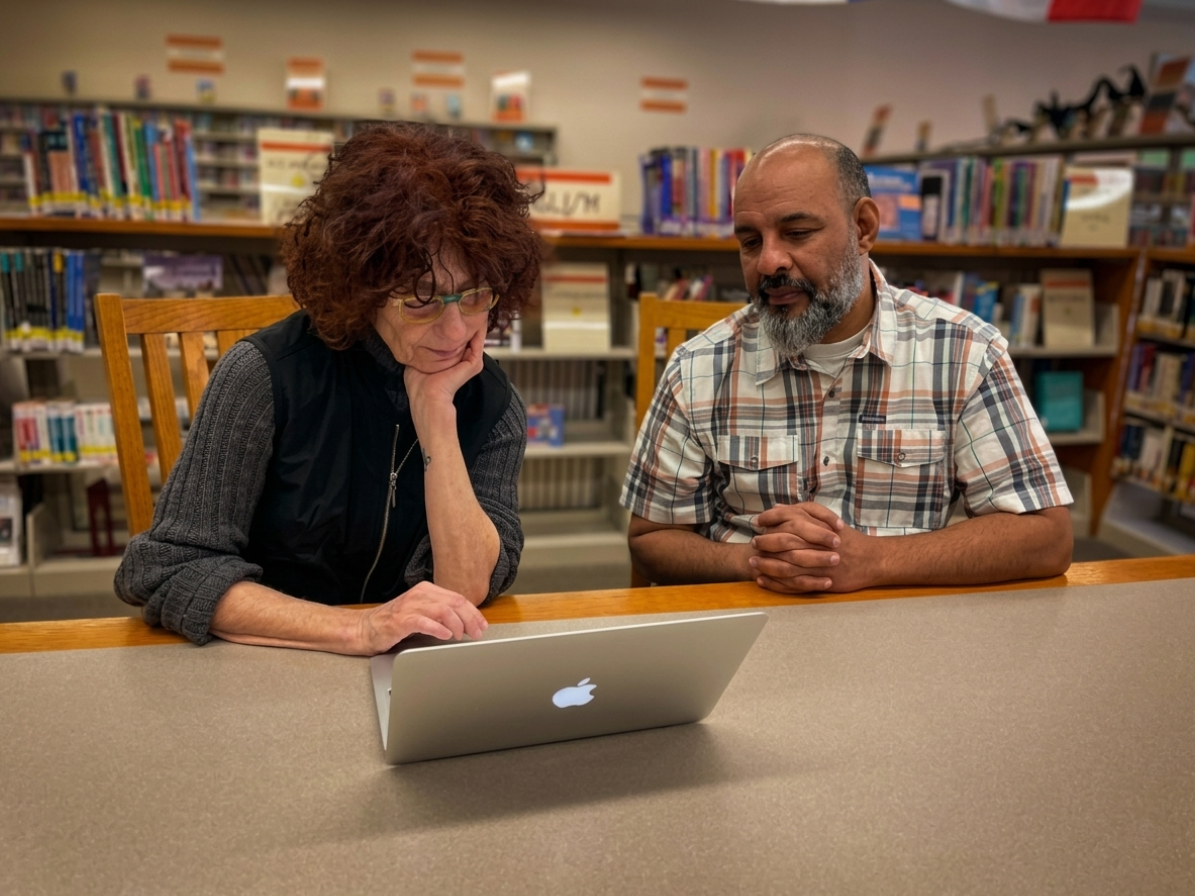 Technology help service at Otis Library